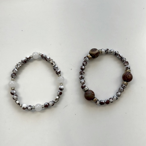 Beaded bracelets - Picture 1 of 2
